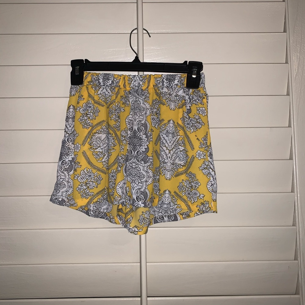 TYCHE shorts